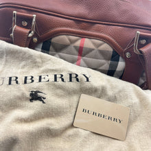 Load image into Gallery viewer, Burberry Plaid shoulder bag