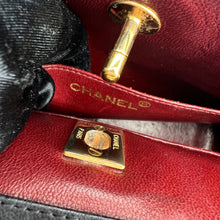 Load image into Gallery viewer, Chanel Vintage 31 Bag