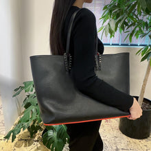 Load image into Gallery viewer, Christian Louboutin Cabata tote bag