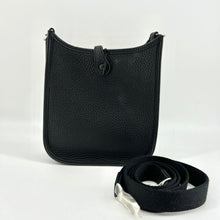 Load image into Gallery viewer, Hermes Evelyn 16 Black