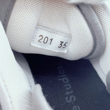 Load image into Gallery viewer, Acne Studios Exclusive White Nappa Manhattan Sneakers