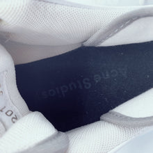 Load image into Gallery viewer, Acne Studios Exclusive White Nappa Manhattan Sneakers