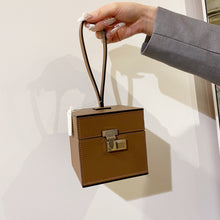 Load image into Gallery viewer, Moynat Paris Petit paradis leather mini bag