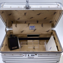Load image into Gallery viewer, Rimowa Make-up Box
