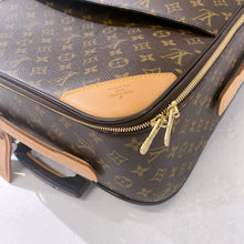 Load image into Gallery viewer, Louis Vuitton pegase 55 carry on