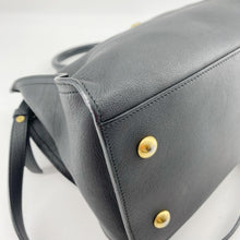 Load image into Gallery viewer, Yves Saint Laurent Classic Y Cabas Leathe Small bag TWS