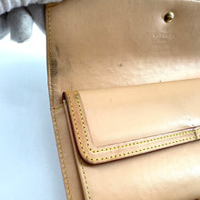 Load image into Gallery viewer, Louis Vuitton White Multicolor monogram wallet
