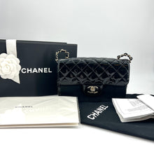 Load image into Gallery viewer, CHANEL classic flap mini bag brand new