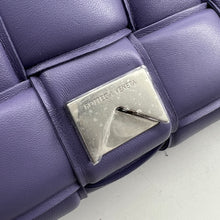 Load image into Gallery viewer, BOTTEGA VENETA Chain Cassette bag