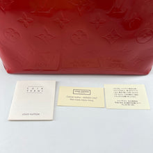 Load image into Gallery viewer, Louis Vuitton 2002 Vernis Reade PM handbag