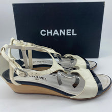 Load image into Gallery viewer, Chanel Heel Sandals TWS pop
