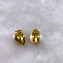 Load image into Gallery viewer, Chanel Pearl Earrings