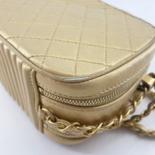 Load image into Gallery viewer, Chanel Camera Bag