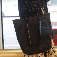 Load image into Gallery viewer, Balenciaga Agneau Logo Printed Carry Tote TWS