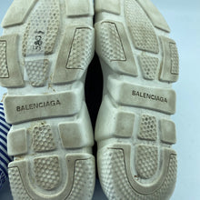 Load image into Gallery viewer, Balenciaga Black & White Speed Sneakers