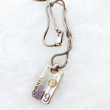 Load image into Gallery viewer, Chanel Vintage No.5 Necklace
