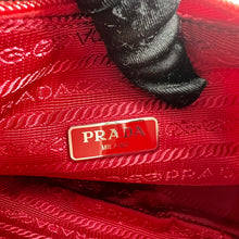 Load image into Gallery viewer, Prada Re-Edition 2005 Re-Nylon mini bag