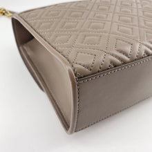Load image into Gallery viewer, Tory Burch Fleming Convertible Shoulder Bag