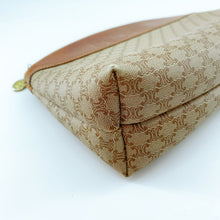 Load image into Gallery viewer, Celine macadam clutch