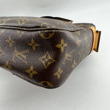 Load image into Gallery viewer, Louis Vuitton Sac Bosphore Handbag TWS POP