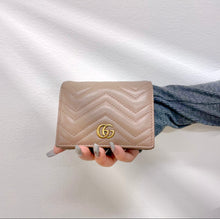 Load image into Gallery viewer, Gucci GG Marmont card case wallet TWS pop