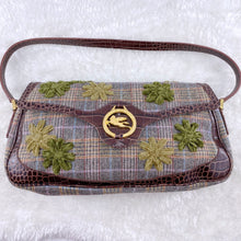 Load image into Gallery viewer, ETRO Cloth Flower Pouch