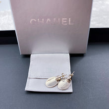 Load image into Gallery viewer, Chanel Vintage Silver Earrings