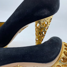 Load image into Gallery viewer, Vero Cuoio High Heels Size 36