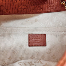 Load image into Gallery viewer, Louis Vuitton Clutch