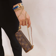 Load image into Gallery viewer, Louis Vuitton Papillon Attached Pouch