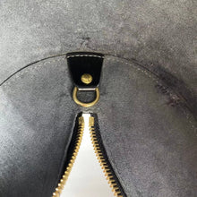 Load image into Gallery viewer, Louis Vuitton papillon