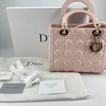 Load image into Gallery viewer, Dior Lady Dior pink Medium Bag Year2013TWS