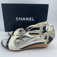 Load image into Gallery viewer, Chanel Heel Sandals TWS pop