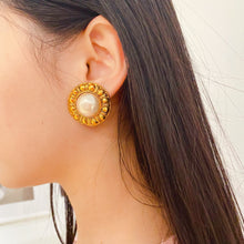 Load image into Gallery viewer, Chanel pearl earrings