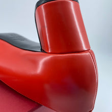 Load image into Gallery viewer, Roger Vivier Decollete Trompette patent-leather pumps