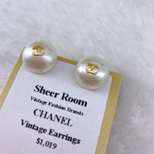 Load image into Gallery viewer, Chanel Pearl Earrings