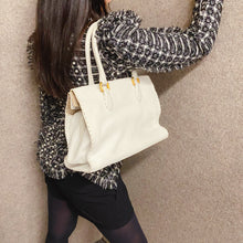 Load image into Gallery viewer, Fendi White Leather Handbag