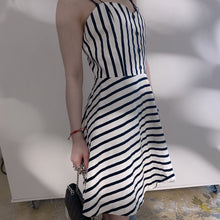 Load image into Gallery viewer, Alice+Olivia strip dress