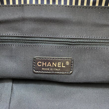 Load image into Gallery viewer, Chanel rialto beach stripe canvas chain bag