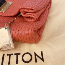 Load image into Gallery viewer, Louis Vuitton Clutch