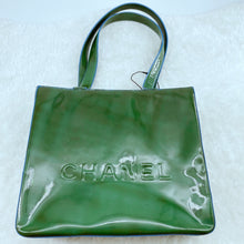 Load image into Gallery viewer, Chanel Green Patent Leather Tote Bag