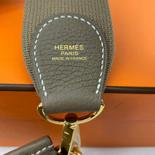 Load image into Gallery viewer, Hermes Evelyne26
