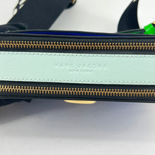Load image into Gallery viewer, Marc Jacobs Snapshot leather bag