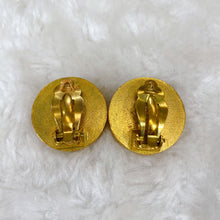 Load image into Gallery viewer, CHANEL vintage pearl gold earrings TWS