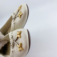Load image into Gallery viewer, Louis Vuitton Flat Leather Shoes
