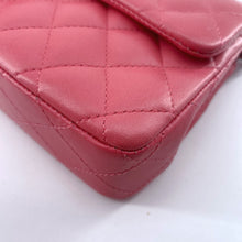 Load image into Gallery viewer, Chanel Lambskin classic flap bag TWS
