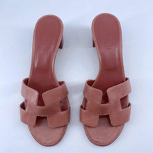 Load image into Gallery viewer, Hermes sandal