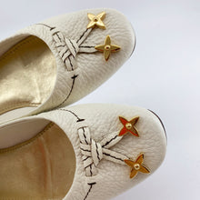 Load image into Gallery viewer, Louis Vuitton Flat Leather Shoes