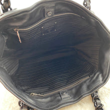Load image into Gallery viewer, Prada Canvas shoulder bag