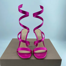 Load image into Gallery viewer, Gianvito rossi spin sandal